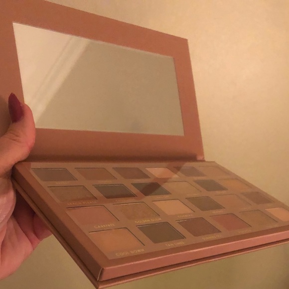 Ciate London eyeshadow palette - Picture 2 of 4
